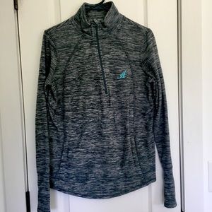 Grey fitted pullover